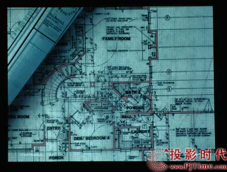 點(diǎn)擊放大,奧圖碼(OPTOMA)EP747投影機(jī)線條和文字效果