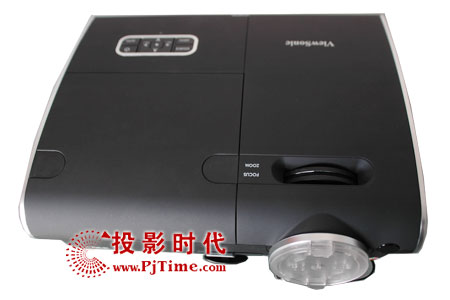 優派PJ588D投影機