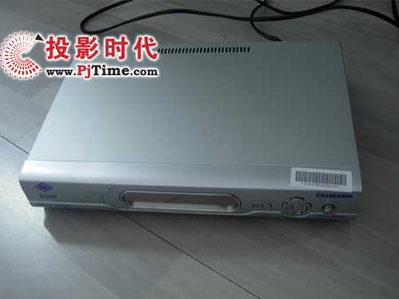 cŴLDVB-C5800B