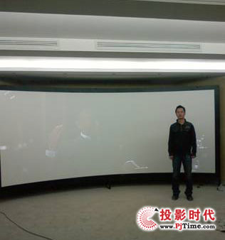 北京總部基地建立3D環幕影院 開創新環幕視覺辦公先河