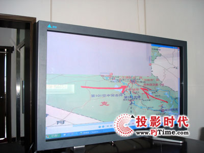 MAKER MB-350等離子書寫屏在軍事會議中的應(yīng)用