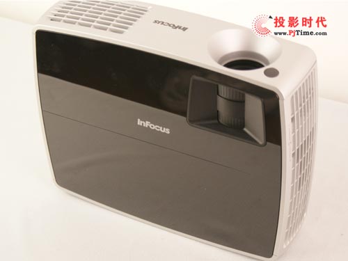 富可視IN3186投影機細節