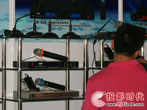雷聲攜專業麥克風亮相PALM EXOP 2009