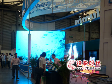 洲明科技LED產品亮相上海國際廣告展