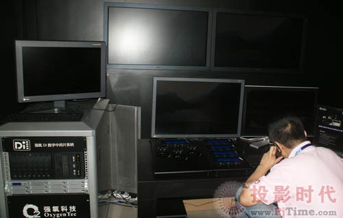 強氧攜手RED精彩亮相BIRTV 2009