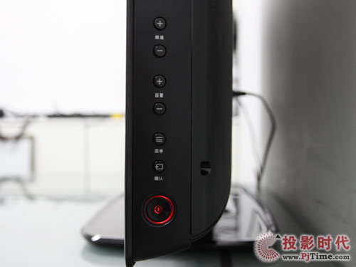 L46P10FBE藍光互聯網電視:“雙色無痕注塑”生產工藝
