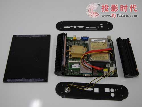 華北工控多媒體廣告機BIS-6550拆解