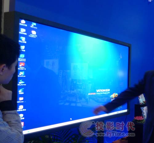 巨洋攜大屏幕新品點(diǎn)亮Infocomm China 2009