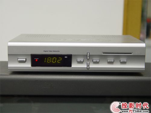 球迷朋友過來看 如何用投影看世界杯