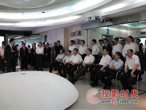 中共中央政治局常委李長春視察雅圖