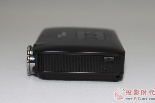 統領口袋 奧圖碼PK301微型投影機評測_拆盒與外觀