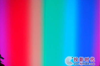 投射顏色過渡畫面
