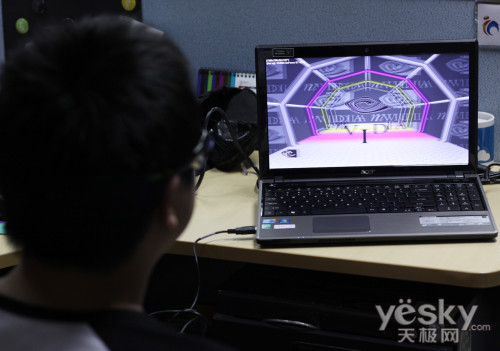全新震撼視效體驗 宏碁5745 3D游戲本首測