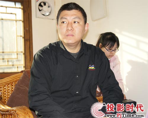優派投影機操盤手姚剛