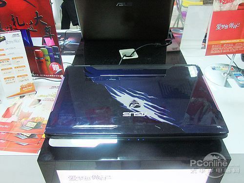 魔幻3D視效 華碩推新款3D游戲本G51Vx