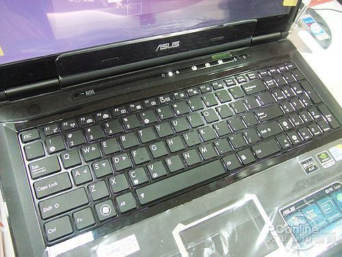 魔幻3D視效 華碩推新款3D游戲本G51Vx