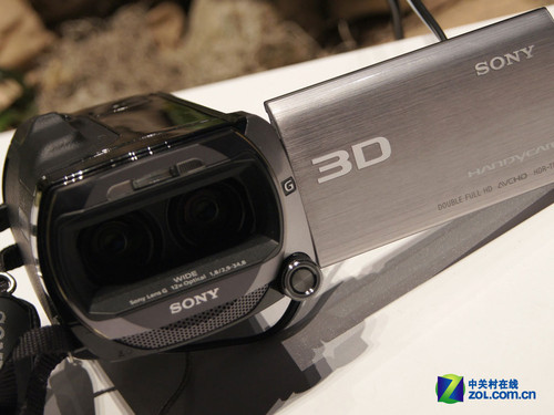 CES2011:索尼發全高清3D攝像機HDR TD10