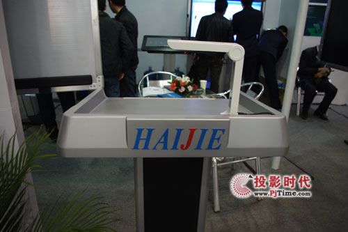 偉奧智鴻電子化演講方案亮相InfoComm