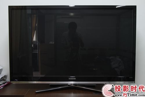 L3DTV518583Dҕ