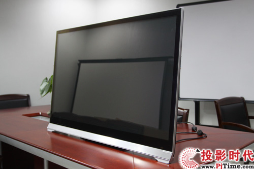 長虹3DTVA9000i智能3D等離子電視外觀