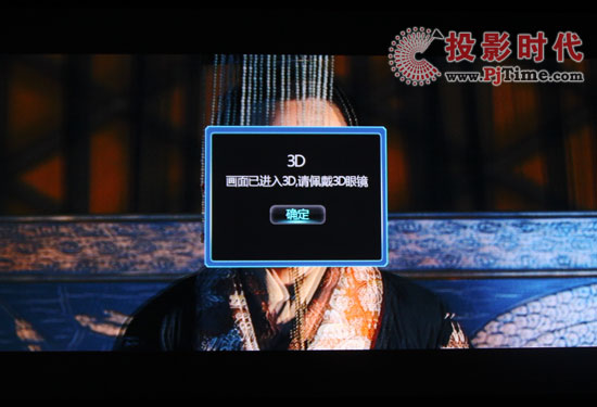 |R300Wjýw3D岥řC