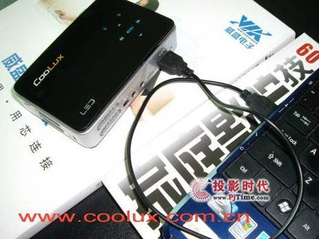 數碼影像新生活：微型投影機配DV