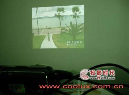 數碼影像新生活：微型投影機配DV