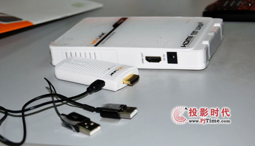 發射器很便攜 睿因AV510W1讓無線高清更簡單
