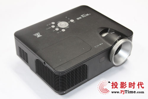 雅圖DX229側拍