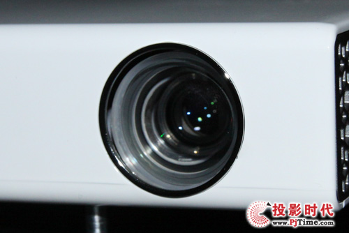 LG PB60G鏡頭