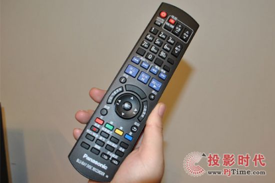 松下DMR-BWT820GK藍光錄像機亮相CIT2012