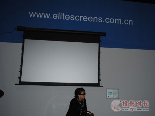 Infocomm 2013：億立屏幕放光彩