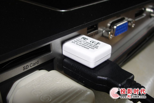 奧圖碼高亮LED投影機ML1000