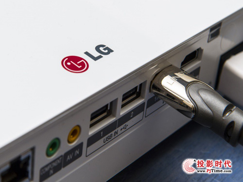 與首款高端LED家用機(jī)對(duì)比 LG投影機(jī)PF80G評(píng)測(cè)