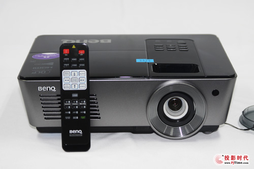 明基MH740