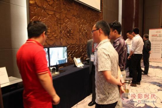 華平智呈視訊新品發(fā)布會暨全國巡展成都站告捷