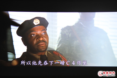 品質(zhì)不打折 奧圖碼1080P 3D家用投影機HD26畫質(zhì)超贊