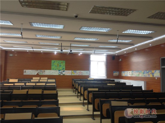 標準錄播室方案：北京人大附中西山學校應用案例