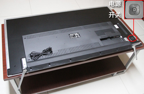 創維50E6200背部細節展示