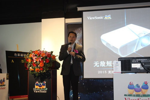   優派全球投影機事業部暨中國區投影機事業部總經理許世鴻先生