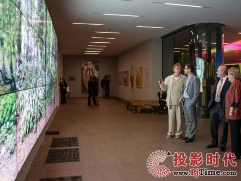 NEC視頻墻助力舊金山德?lián)P博物館數(shù)字畫展