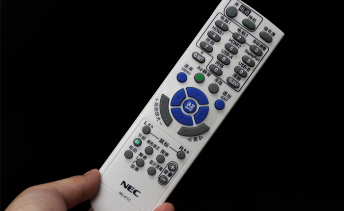 NEC NP-CR2305X首測——外觀