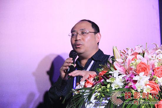 贏康楊英俊受邀在上海燈光音響展發(fā)表演講