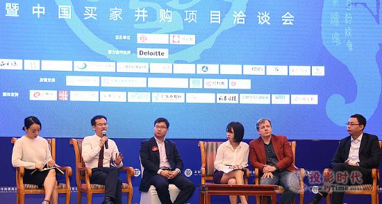 VR/AR技術(shù)加速成熟 將引領(lǐng)百行百業(yè)商業(yè)模式變革
