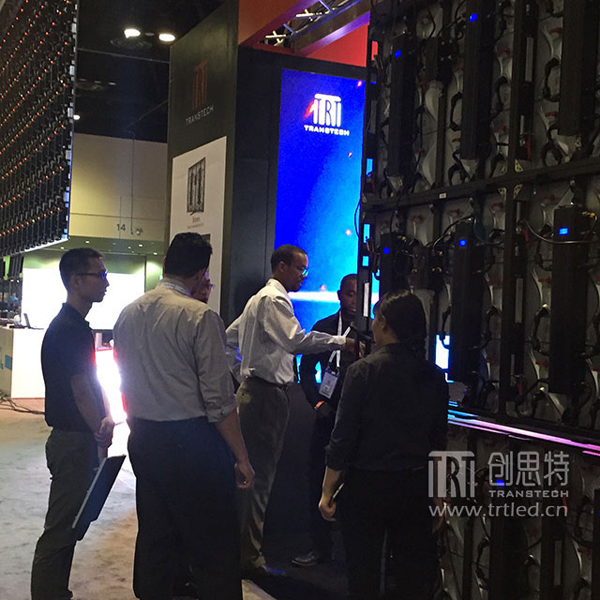 ˼Wҫ2017Infocomm㌑Ї죬HƷ|ƪ