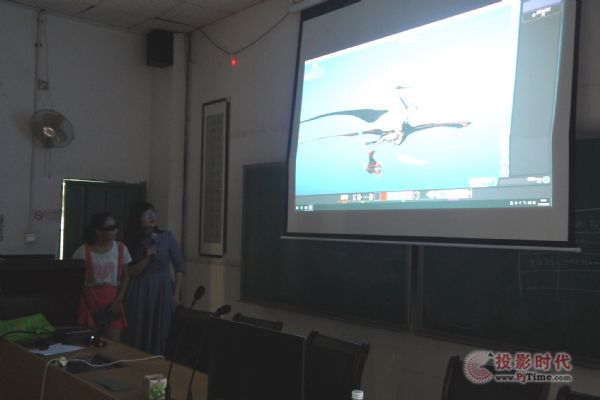 傳統教學到身臨其境 博浦VR走進深圳市新園學校