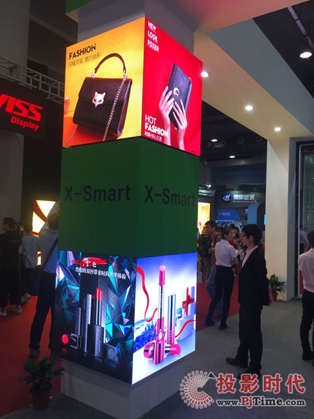 可直角安裝前維護LED商顯X-Smart