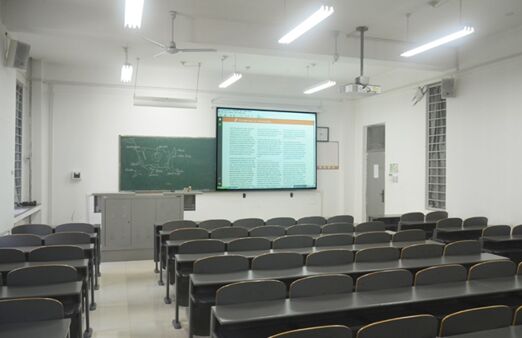 激”情夢想，躍然眼前——西安建筑科技大學用索尼P系列打造多樣教室