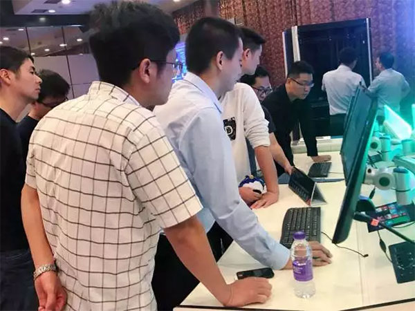 小鳥巡展：話用戶體驗對杭州人的重要性！