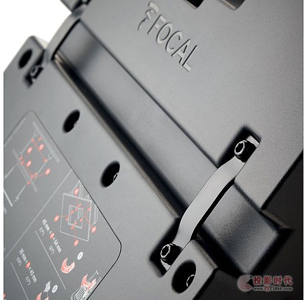 角度可調：Focal IC300LCR5嵌入式喇叭